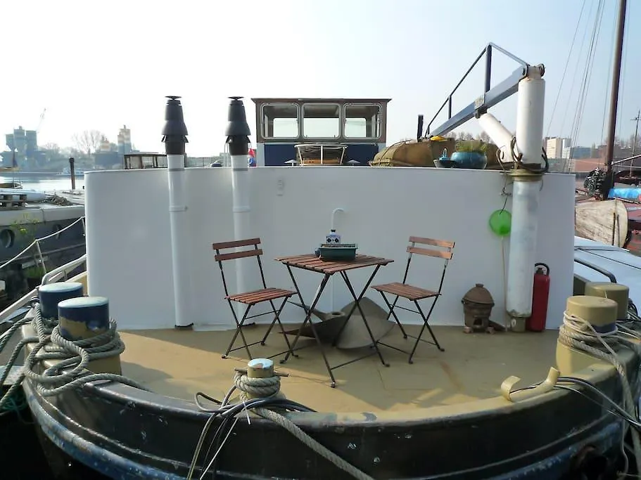 Borneokade Houseboat Bed & Breakfast Amsterdam