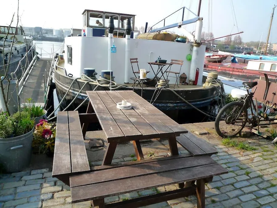 Borneokade Houseboat Bed & Breakfast Amsterdam Netherlands